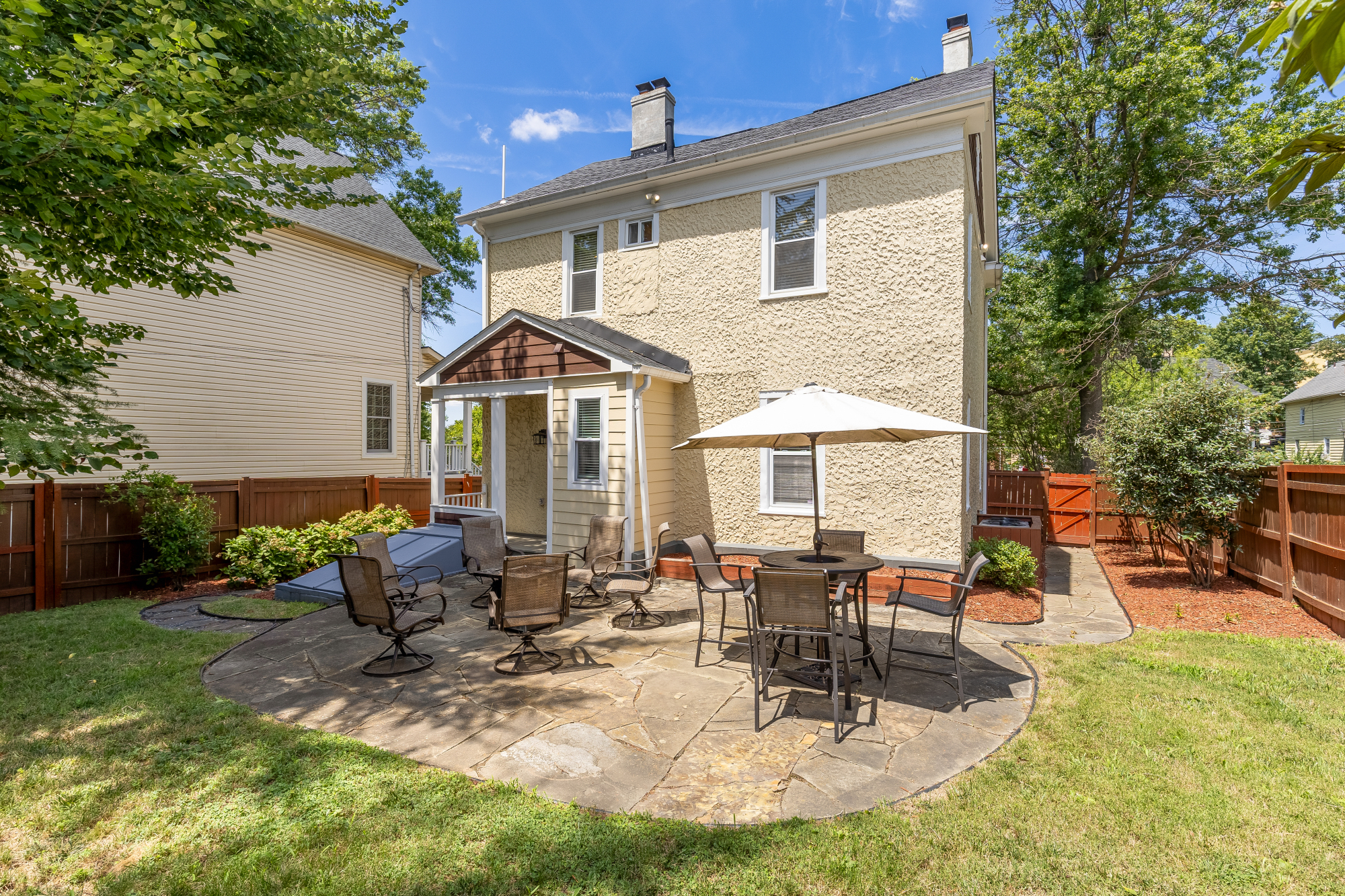 1231 Franklin St NE DC Backyard Patio